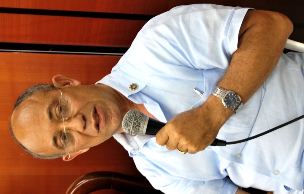 El licenciado David Polanco Lovera en Coctel Politico